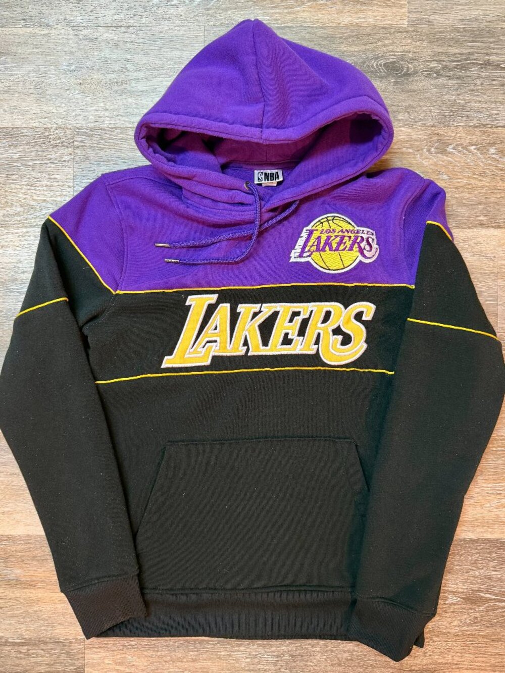 Official NBA Los Angeles Lakers Colorblock Fleece Hoodie Purple/Black Medium